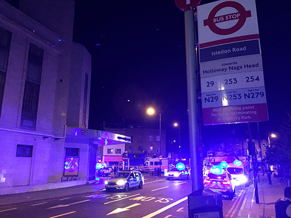 One dead, 10 injured in London mosque incident: police