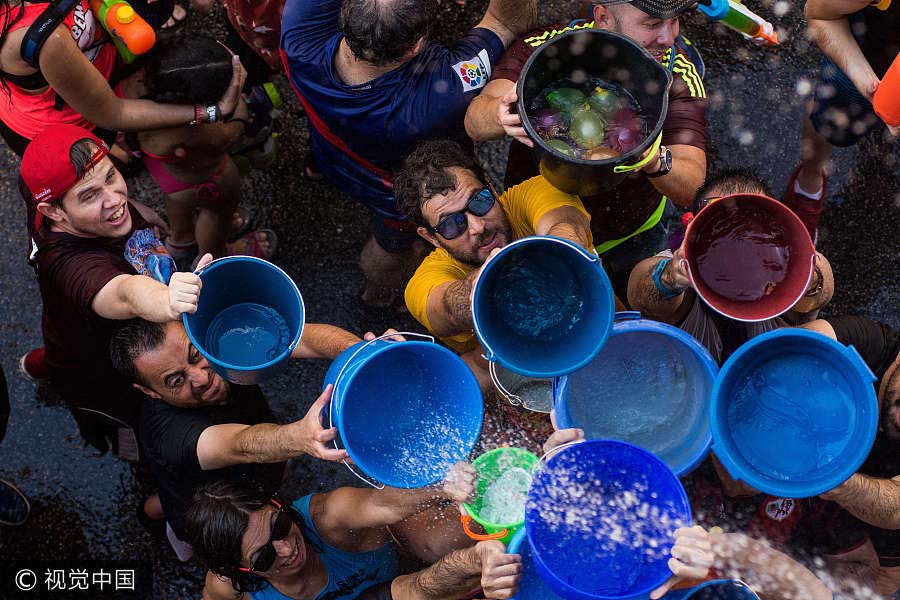 Annual water fight held in Spain's Madrid