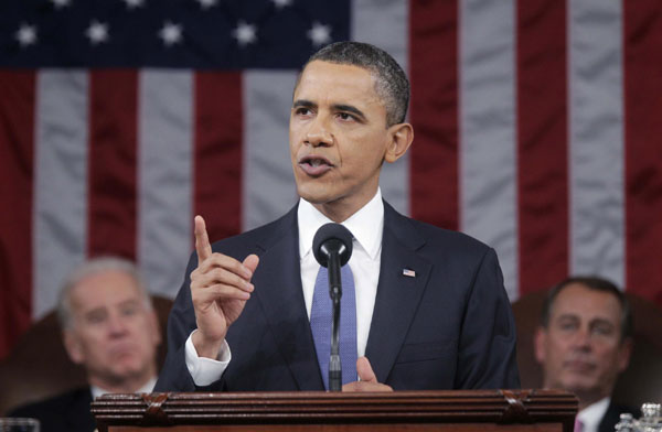 Obama backs spending freeze, calls for unity