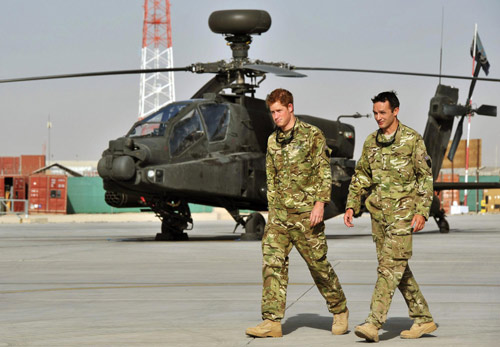 UK's Prince Harry in Afghanistan to fly helicopters