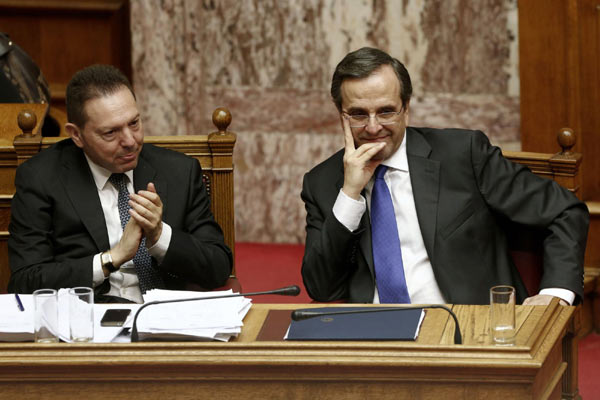 Greece approves new austerity package