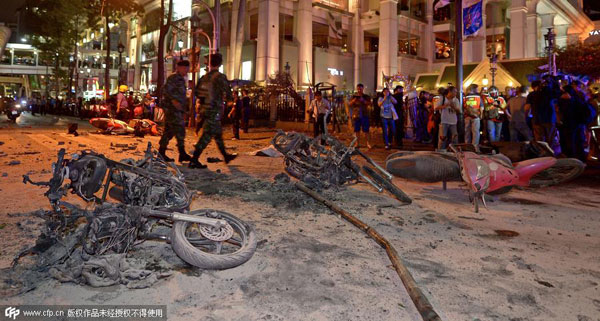 Bomb in centre of Thai capital kills at least 12
