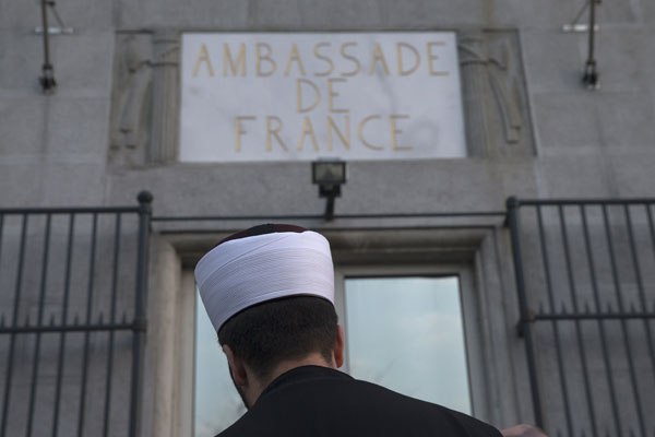 France must integrate Muslims, Kurdistan-based academic says
