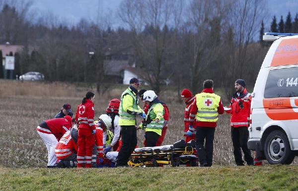 Eight dead, 150 hurt in train crash in Germany: police