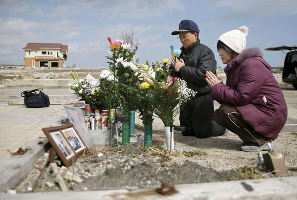 'Hearts are in pieces' five years after tsunami hits Japan