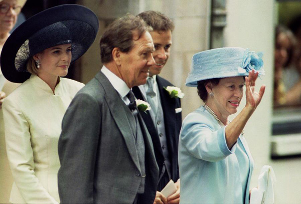 Lord Snowdon, ex-husband of Princess Margaret, dies at 86