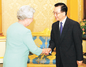 Decades of friendship: Chinese leaders and British royals