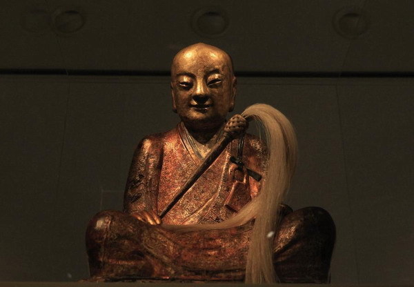 Dutch collector puts conditions on stolen Buddha statue's return to China