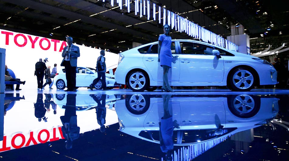 Tesla, electric, hybrid cars at Frankfurt 2013 Motor Show