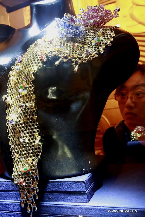 2013 Beijing Intl Jewelry Expo kicks off
