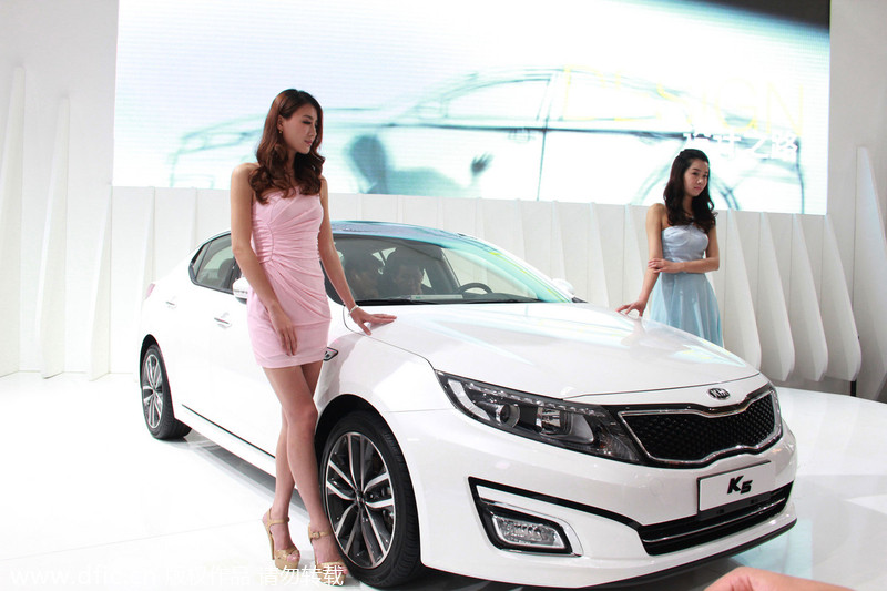 Models at China's Hainan auto show