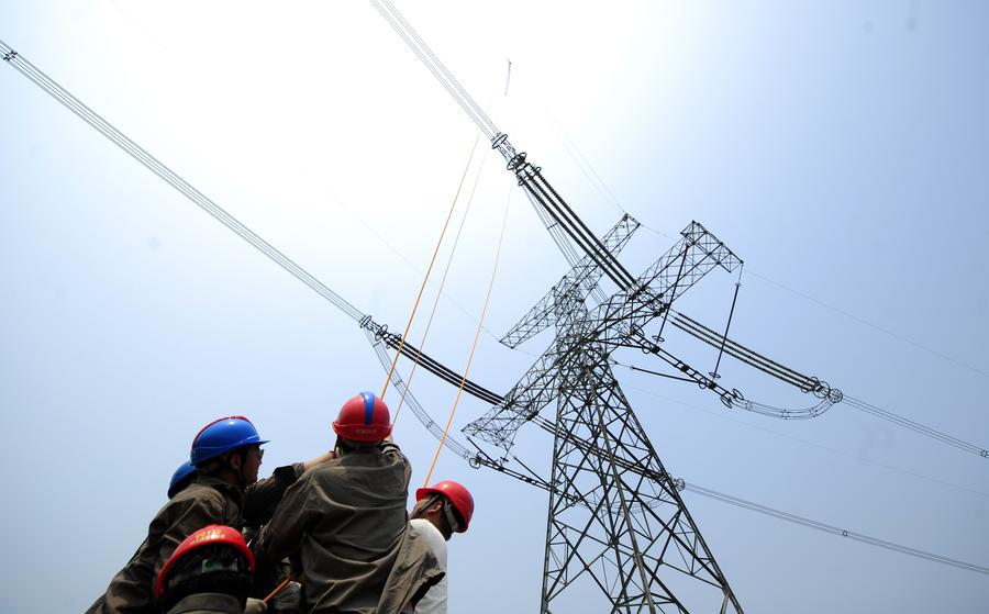 High wire and high voltage in Hubei
