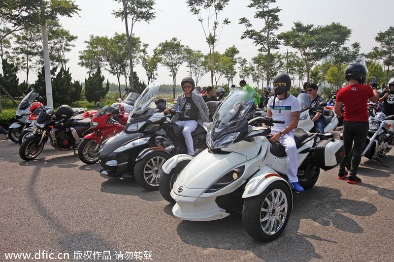 Raw power of superbikes on display in Tianjin