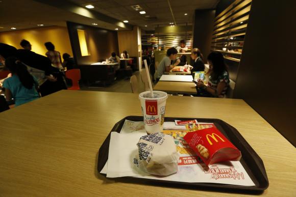 Food scandal hurt McDonald's results