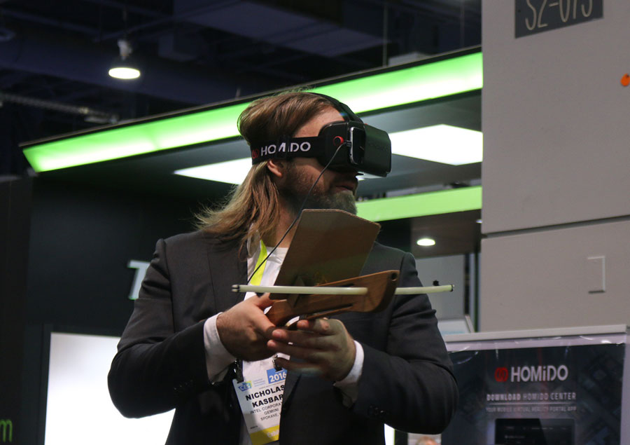 Wearable gadgets shine at 2016 International CES