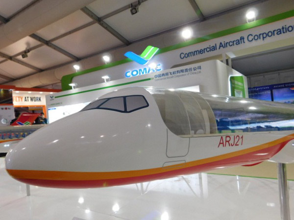Chinese plane-maker wins over $2bn in deals at Farnborough air show