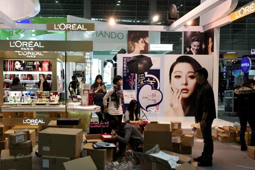 L'Oreal targets middle class