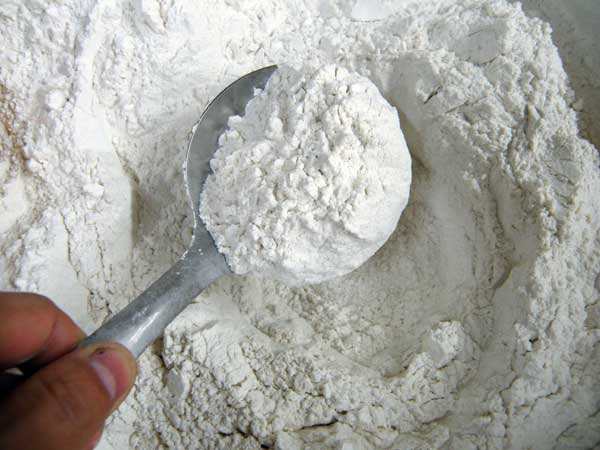 2 flour additives may be banned