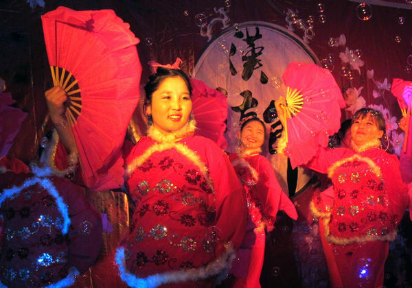 International celebrations in N China