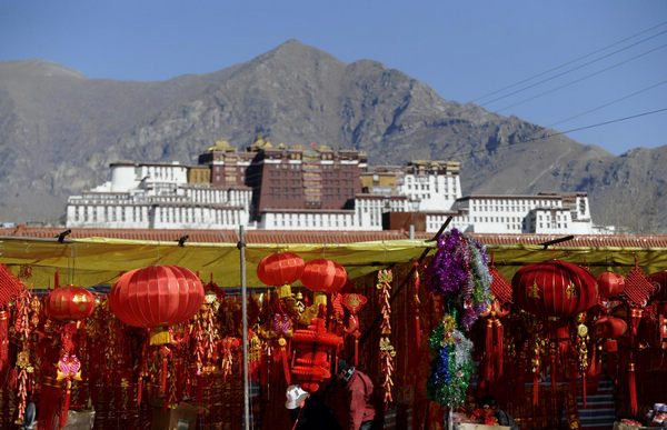 Tibet braces for upcoming Lunar New Year