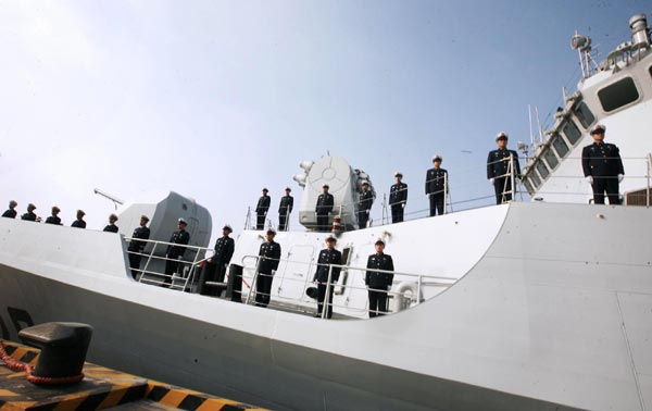 China's naval fleet off to 8th anti-piracy mission