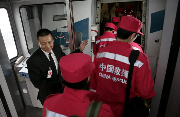China's rescue team heads for quake-hit NZ