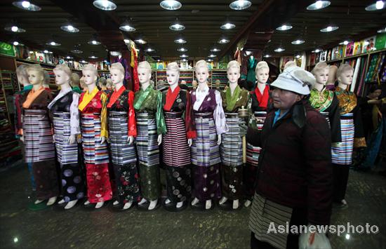 Tibetans prepare to celebrate New Year