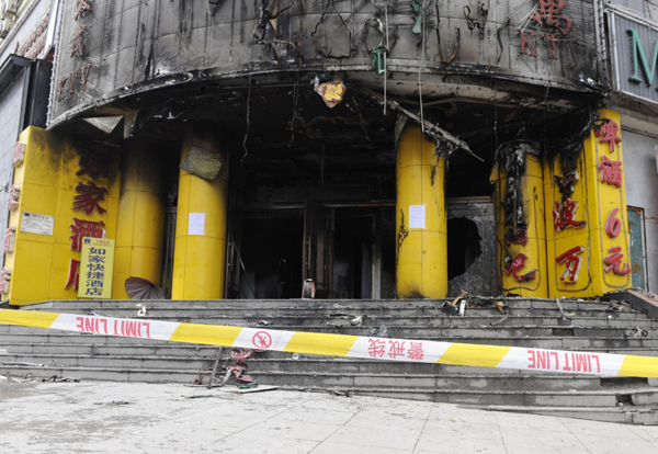 10 dead, 35 injured in hotel fire in NE China