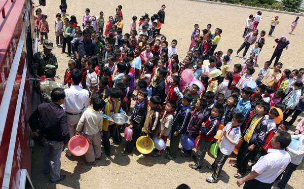 Students suffer water shortage in drought