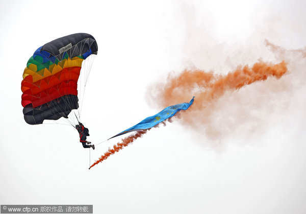 Death defying mid-air antics at C China festival