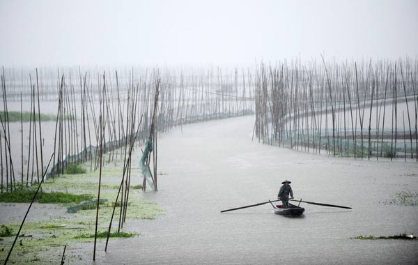 New round of heavy rain hits China; 55,000 evacuated