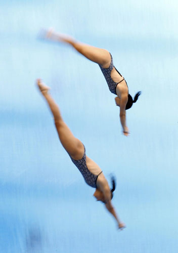 Divers compete in Shanghai