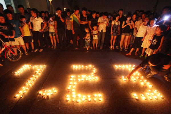 Wenzhou in mourning for train victims
