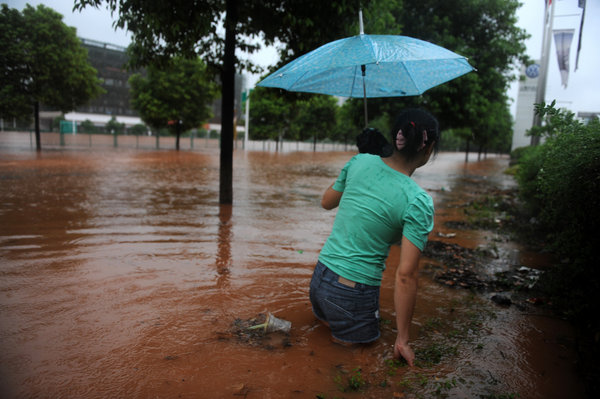 Heavy rain a problem for C China city