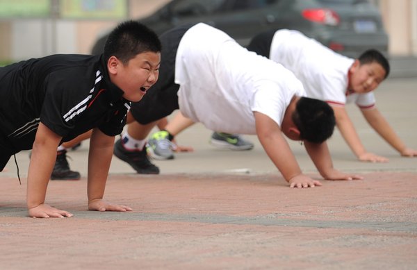 Children learn to lose weight army-style