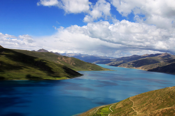 Yamdrok Tso, Tibet's holy lake