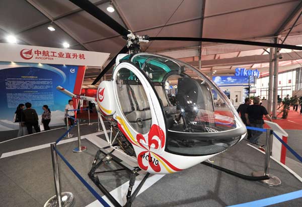 China unveils ultra-light civil helicopter