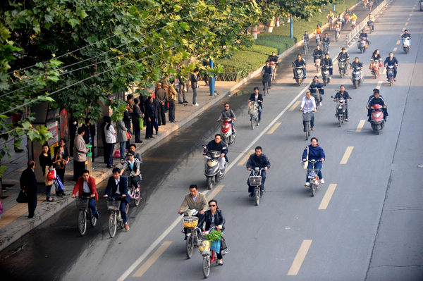 China embraces Car Free Day