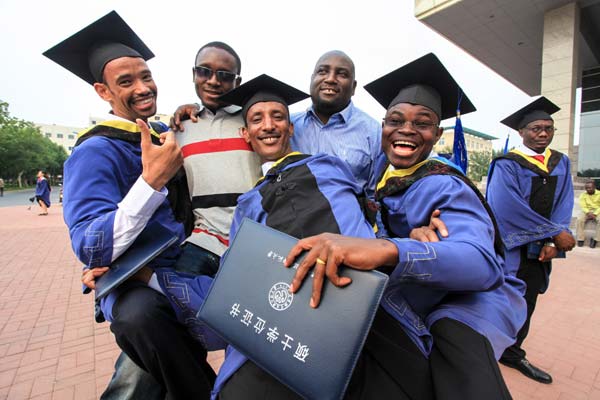Universities seek greater enrollment from abroad