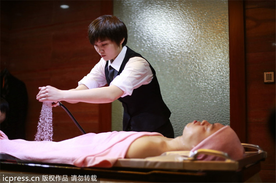Shanghi provides body cleansing service for deceased