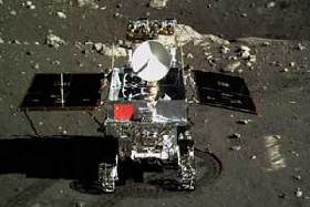 Glitches hit China's lunar rover
