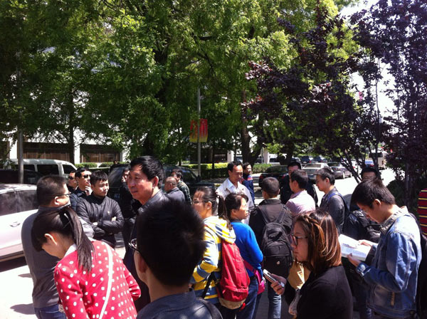 President Xi visits Peking University on Youth Day