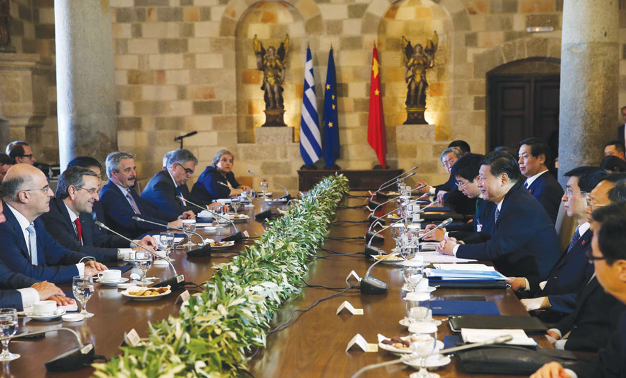 Xi makes 'symbolic' stop in Greece