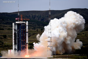 China launches experimental satellite