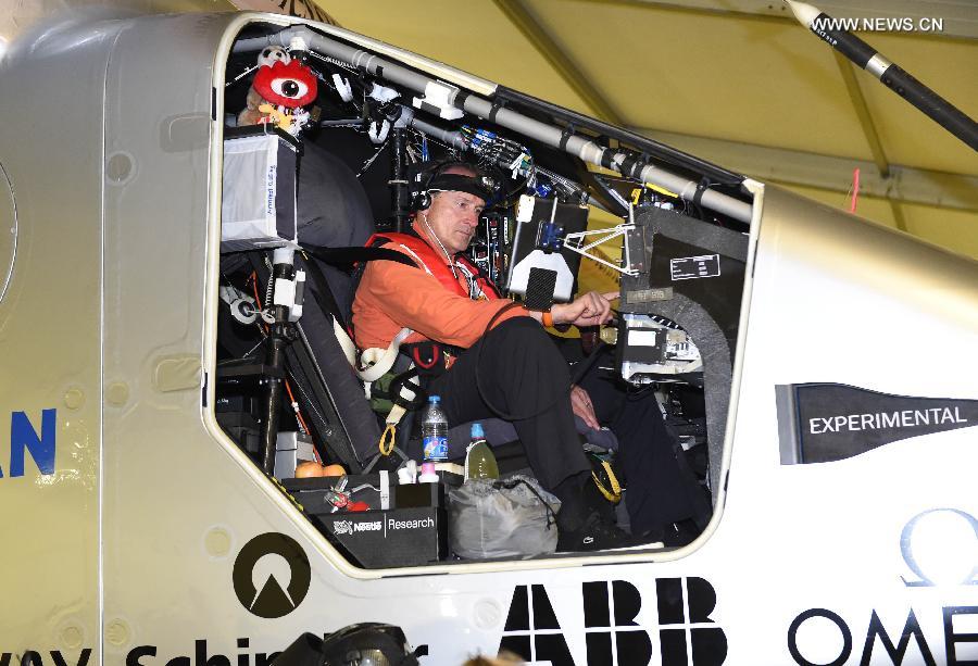 Solar plane departs from China to Hawaii