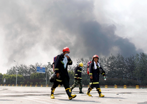 Questions remain as fires put out after Tianjin blasts