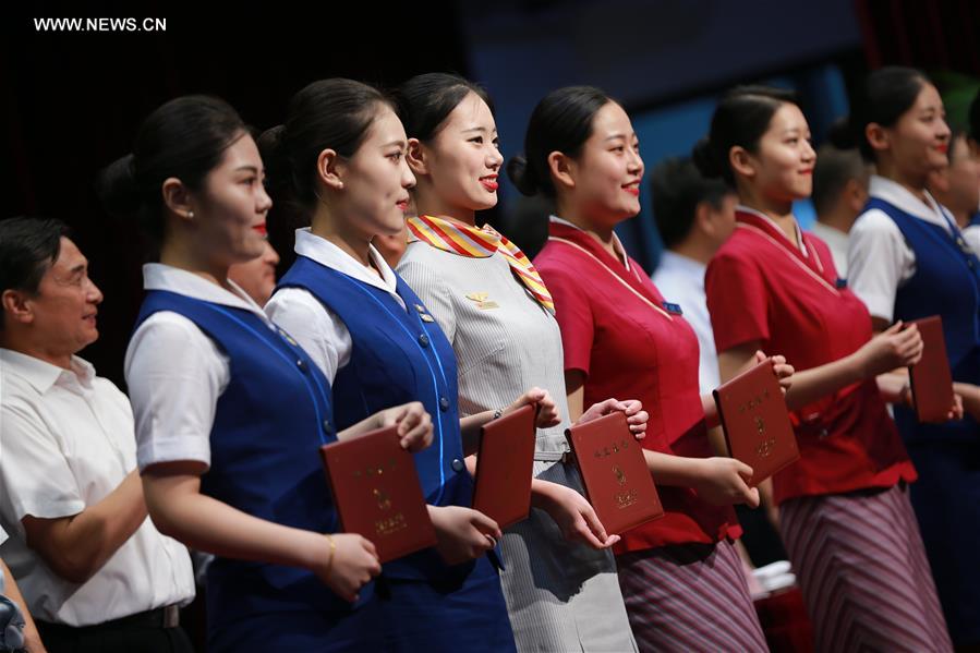 Students graduate from Civil Aviation University of China