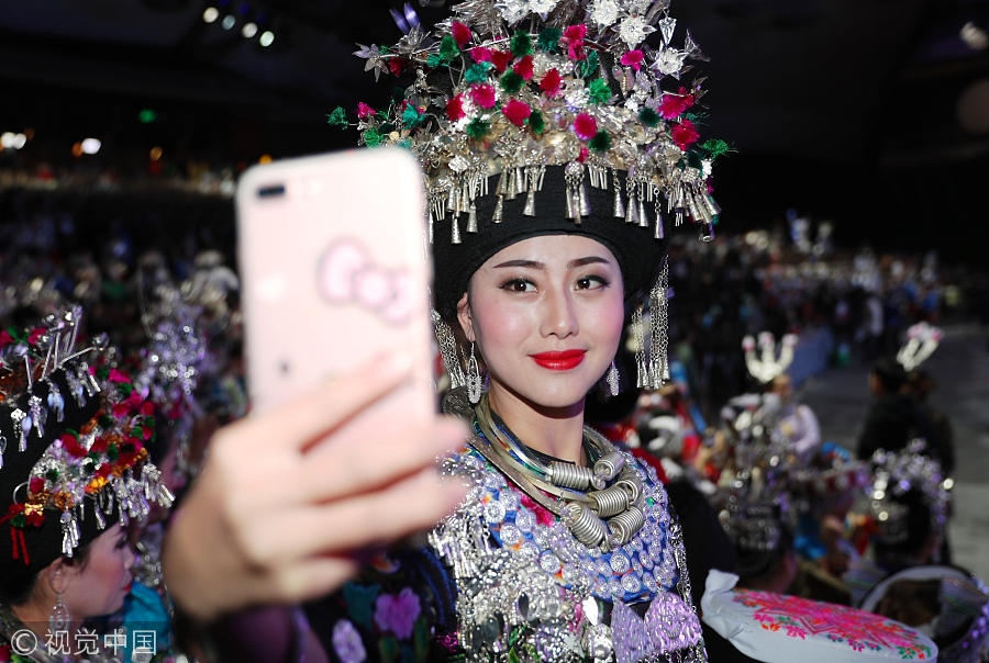 Miao costumes on display at culture festival in Hunan