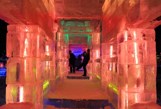 Harbin Ice Lantern Festival opens