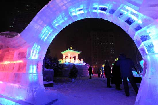 Harbin Ice Lantern Festival opens